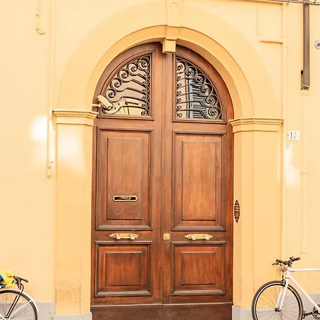 Daire Molinari House Lux - Elegante In Centro - Free Ztl *